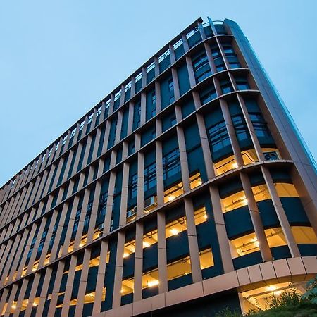 Mtree Hotel Пухонг Екстериор снимка